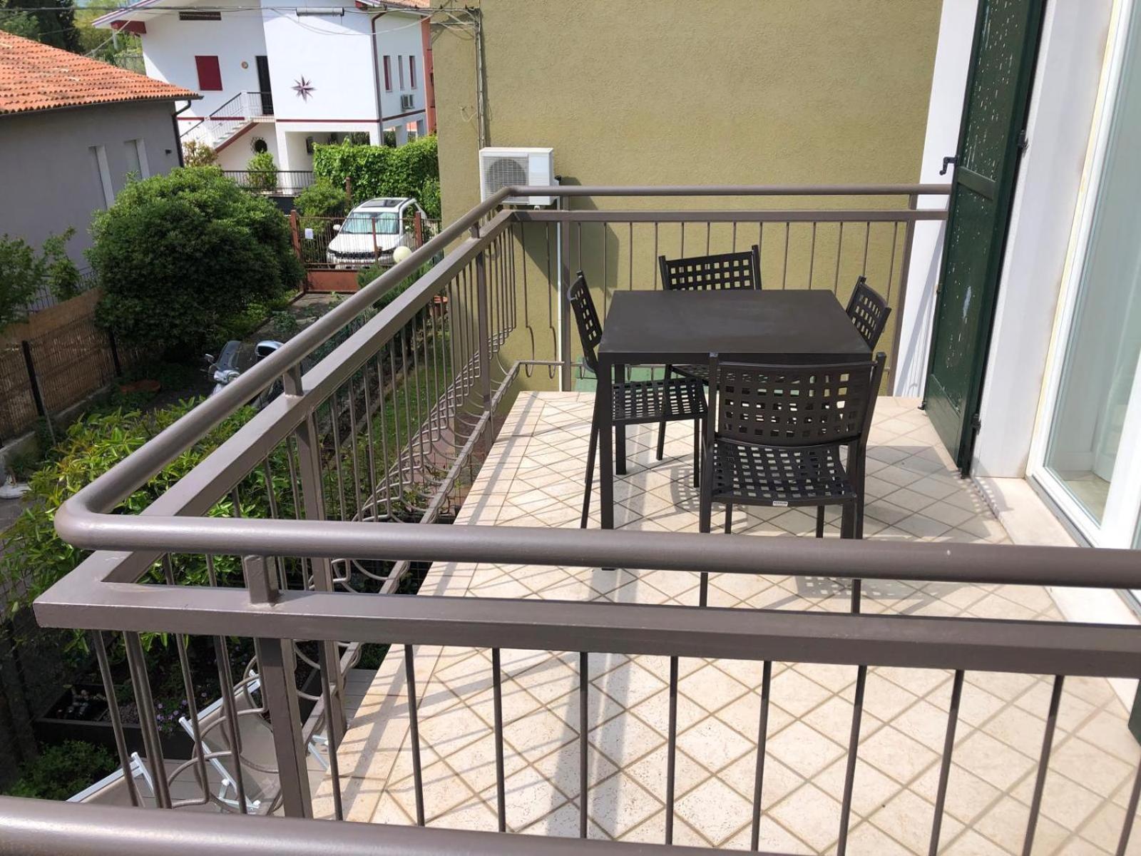 Ferienwohnung Pasubio Quattro Bardolino Exterior foto